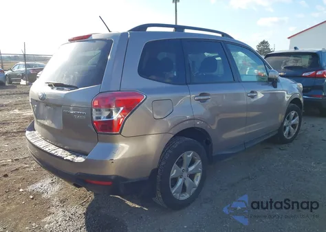 2015 Subaru Forester 2.5I Premium из США, поврежденный, VIN JF2SJADC7FH541347